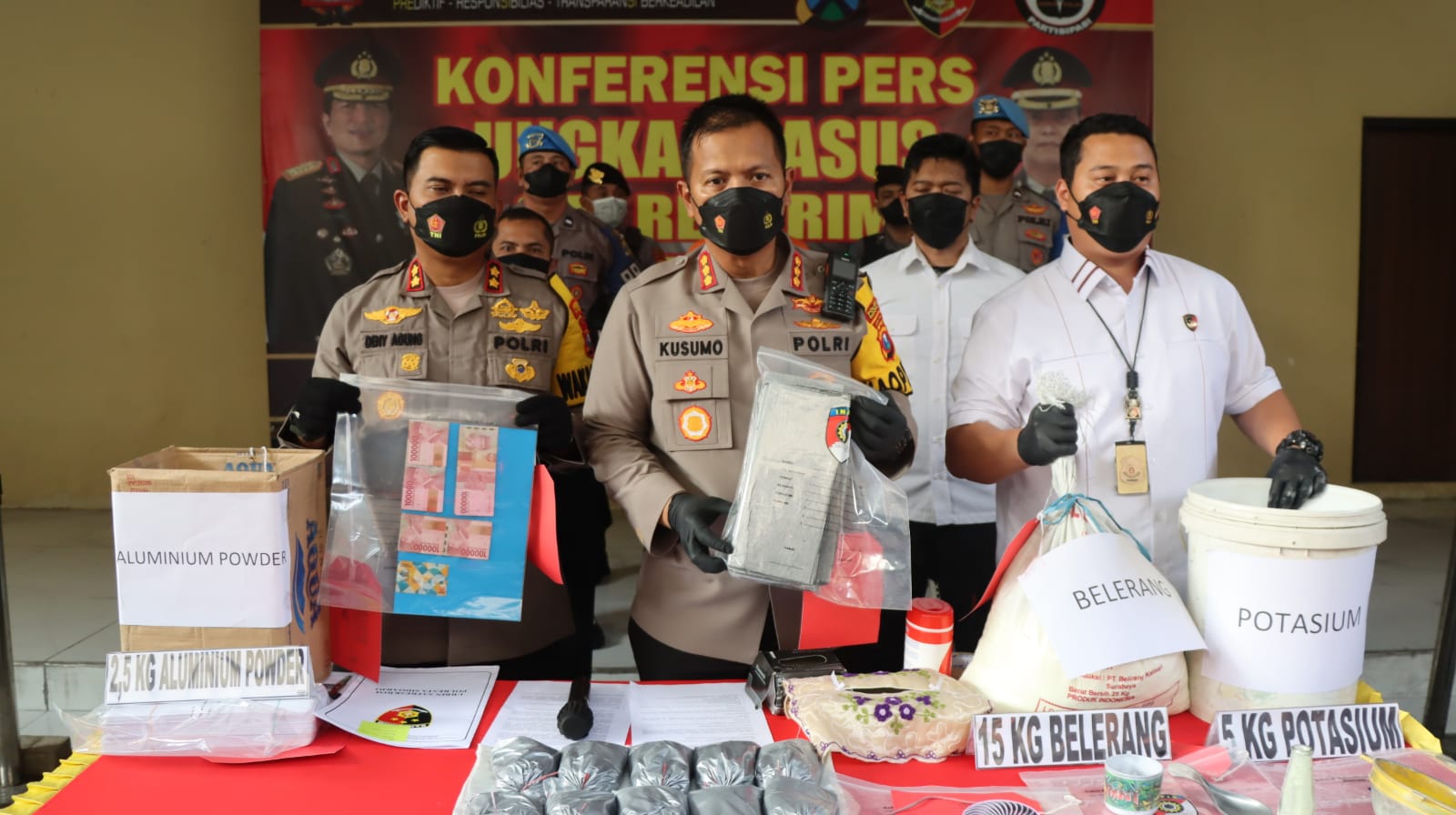 Polresta Sidoarjo Amankan 27,5 Kilogram Bahan Peledak Mercon Siap Dipasarkan